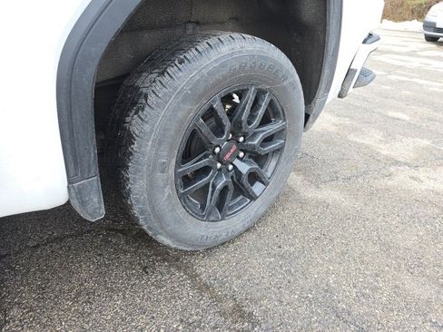 Used 2022 GMC Sierra 1500 Elevation image 10