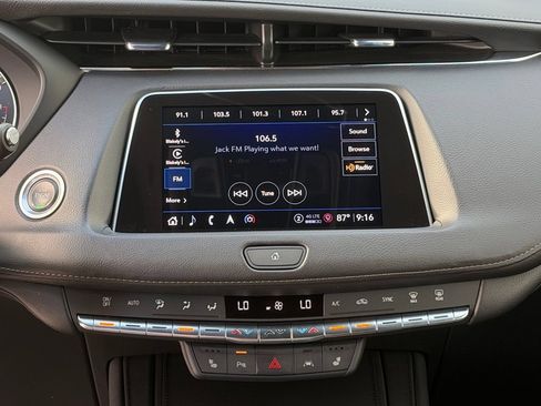 Used 2023 Cadillac XT4 Premium Luxury w/ Cold Weather Package FWD image 33