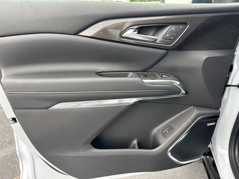 New 2026 Chevrolet Traverse High Country w/ LPO, Floor Liner Package FWD image 11