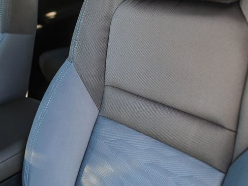 Used 2022 Nissan Frontier SV w/ Technology Package image 26