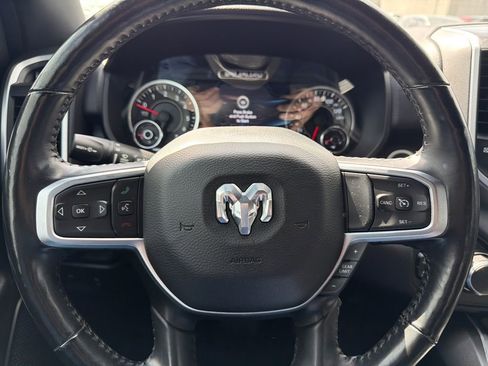 Used 2019 RAM 1500 Big Horn AWD/4WD image 11