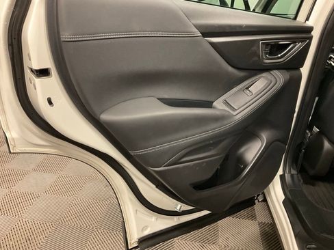 Used 2023 Subaru Forester Premium AWD/4WD image 29