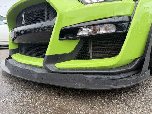 Used 2020 Ford Mustang Shelby GT500 w/ Technology Package image 39