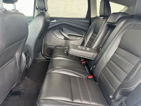 Used 2018 Ford Escape SEL image 23