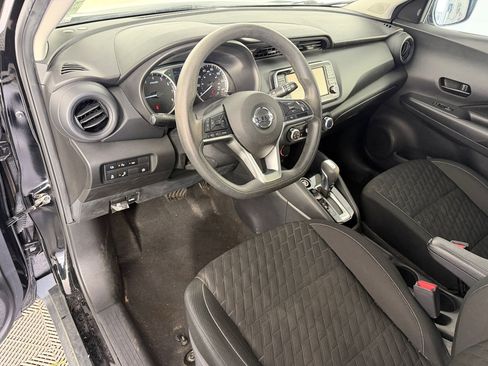 Used 2021 Nissan Kicks S FWD image 4