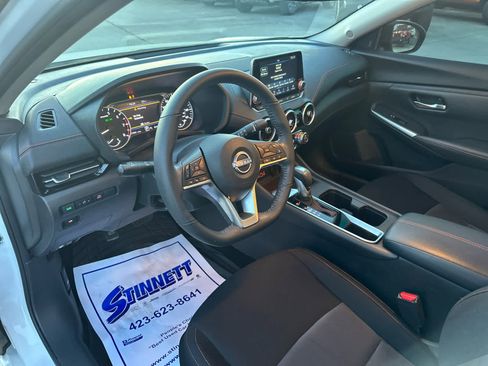 Used 2024 Nissan Sentra SR image 12
