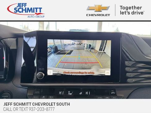 Used 2025 Toyota Camry LE image 23