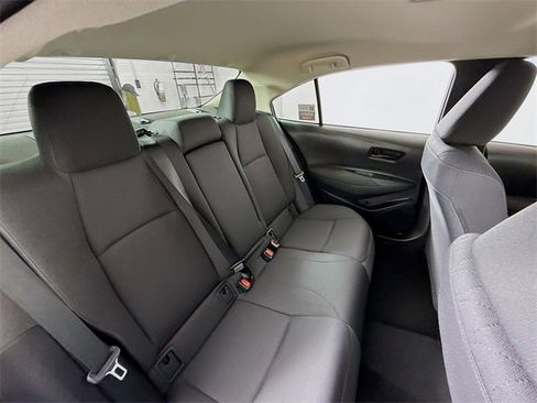 Certified 2025 Toyota Corolla LE image 26