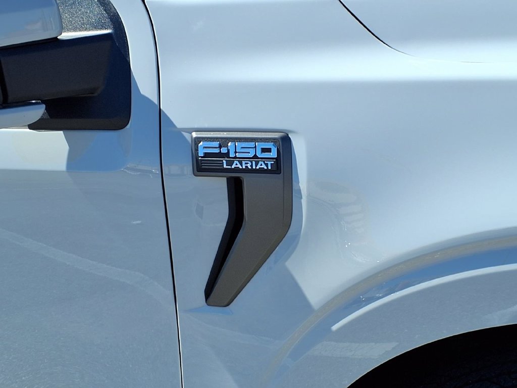 Used 2023 Ford F150 Lariat w/ Equipment Group 502A High AWD/4WD image 11