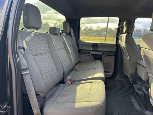 Used 2017 Ford F250 XLT w/ XLT Value Package image 22