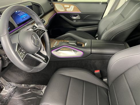 Certified 2025 Mercedes-Benz GLE 350 4MATIC image 4