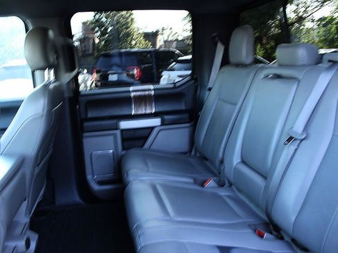 Used 2018 Ford F150 Lariat w/ Equipment Group 501A Mid AWD/4WD image 15