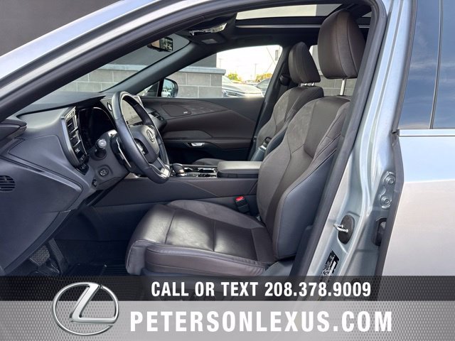 Used 2025 Lexus RX 450h AWD w/ Convenience Package image 25