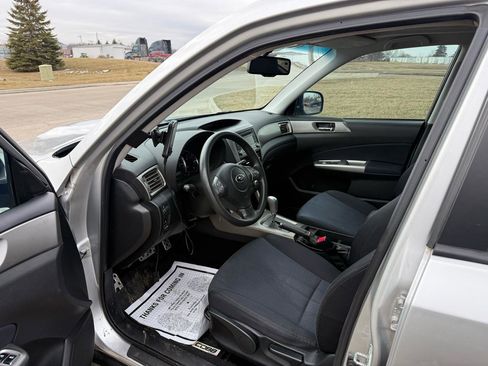 Used 2010 Subaru Forester 2.5XT Premium w/ Popular Equipment Group 1B image 15