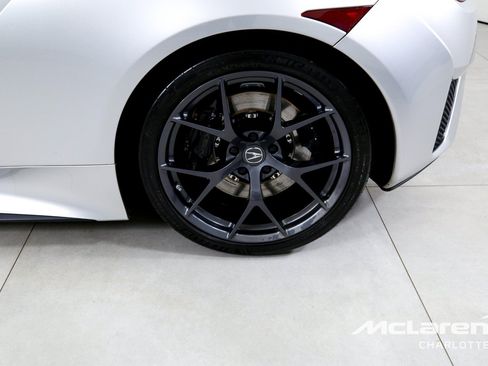 Used 2017 Acura NSX AWD/4WD image 28