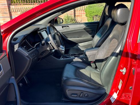 Used 2019 Hyundai Sonata Sport FWD image 6