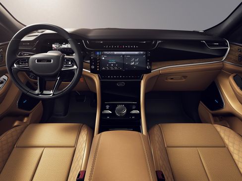New 2026 Jeep Grand Cherokee L Summit AWD/4WD image 18