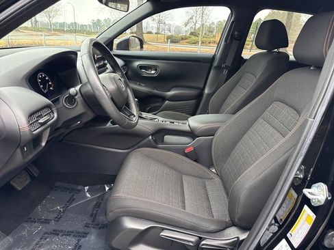Certified 2024 Honda HR-V Sport image 12