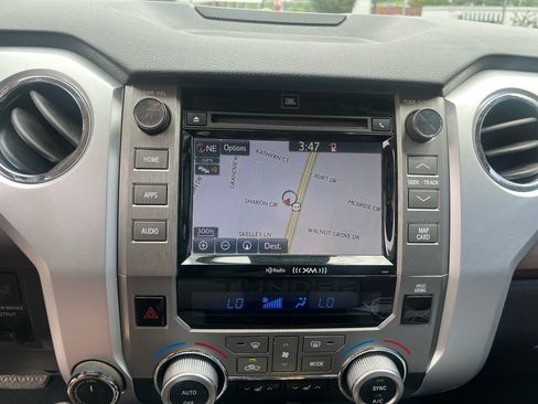 Used 2018 Toyota Tundra Limited w/ Limited Premium Package AWD/4WD image 17