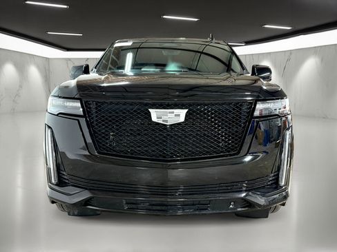 Used 2021 Cadillac Escalade Sport w/ Driver Assist Tech Package image 6