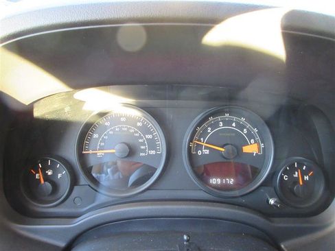 Used 2015 Jeep Patriot Sport w/ Power Value Group image 12