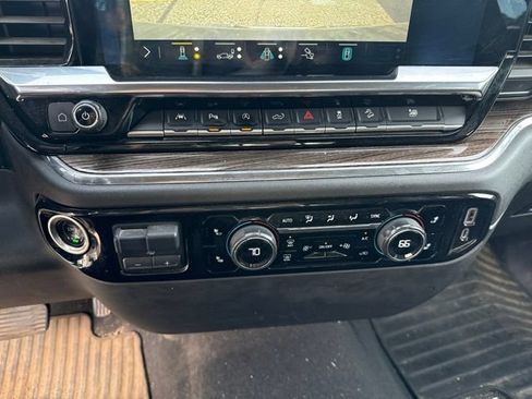 Used 2023 Chevrolet Silverado 1500 LT w/ All Star Edition Plus AWD/4WD image 12