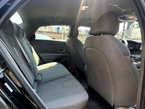 Used 2023 Hyundai Elantra SEL w/ Convenience Package FWD image 24