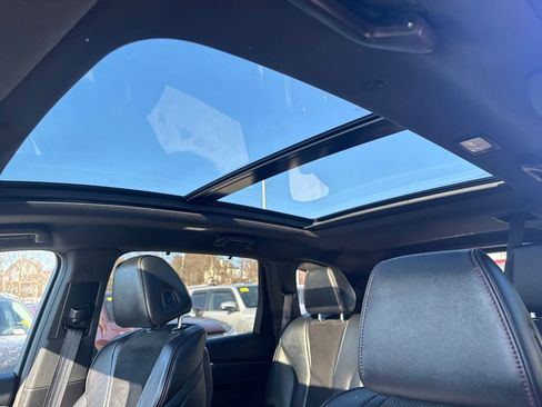 Used 2022 Acura MDX A-Spec image 16