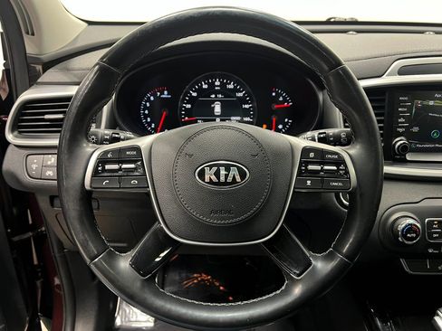 Used 2019 Kia Sorento EX w/ EX Touring Package AWD/4WD image 25