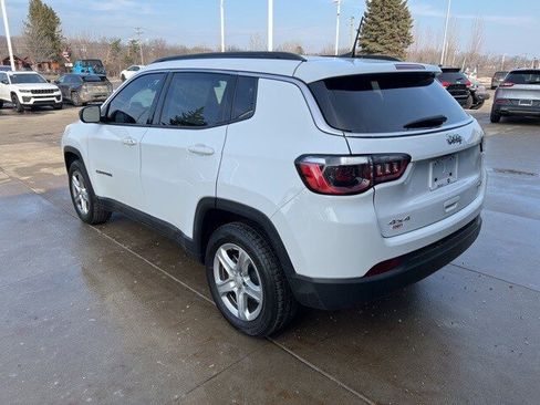 Certified 2023 Jeep Compass Latitude image 4