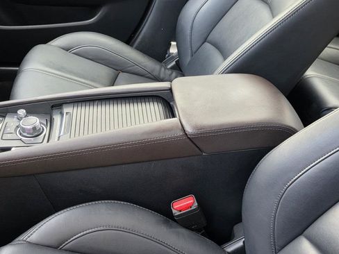 Used 2018 MAZDA MAZDA3 Touring image 8