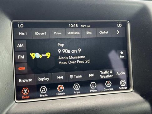 Used 2020 Jeep Grand Cherokee Laredo image 12