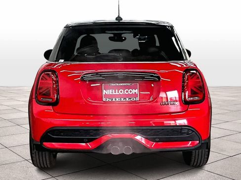Used 2024 MINI Cooper S image 7