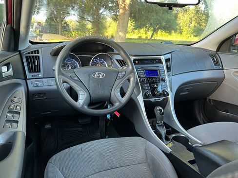 Used 2014 Hyundai Sonata GLS FWD image 12