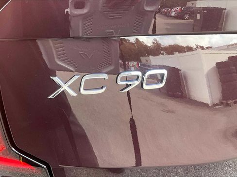 New 2026 Volvo XC90 B6 Ultra w/ Lounge Package image 6