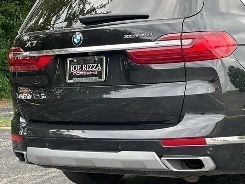 Used 2019 BMW X7 xDrive40i w/ Cold Weather Package image 32