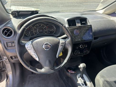 Used 2015 Nissan Versa Note SV FWD image 7