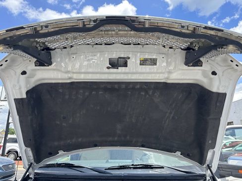 Used 2011 Ford F150 Lariat w/ Lariat Chrome Pkg RWD image 10