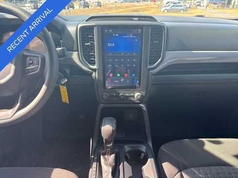 Used 2025 Ford Ranger XL w/ Trailer Tow Package image 11