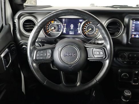 Used 2022 Jeep Wrangler Unlimited Sport AWD/4WD image 7