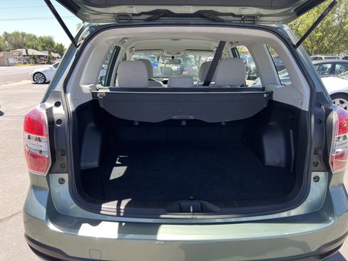 Used 2014 Subaru Forester 2.5i AWD/4WD image 14