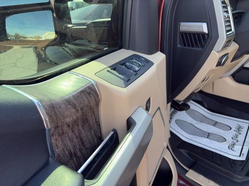 Used 2017 Ford F350 Lariat w/ Lariat Ultimate Package image 12