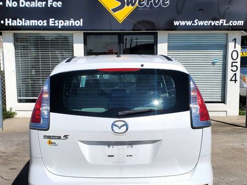 Used 2010 MAZDA MAZDA5 Sport FWD image 12