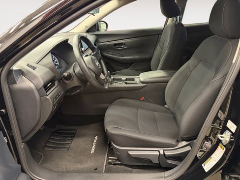 Used 2025 Nissan Sentra S FWD image 22