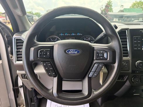 Used 2017 Ford F350 XLT w/ XLT Value Package AWD/4WD image 10