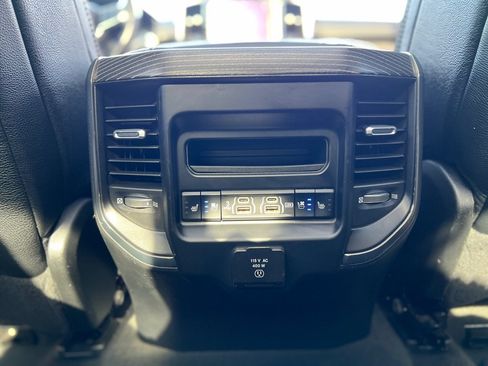 Used 2019 RAM 1500 Limited AWD/4WD image 23
