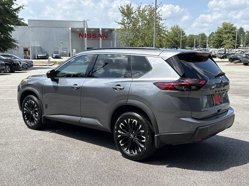 Used 2026 Nissan Rogue Dark Armor FWD image 20