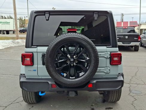 Used 2023 Jeep Wrangler Unlimited Sahara w/ Cold Weather Group image 6