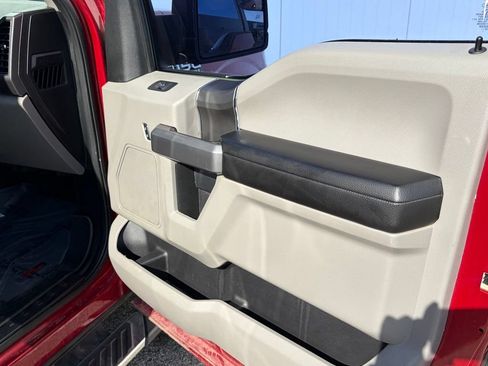 Certified 2019 Ford F150 XLT w/ Equipment Group 302A Luxury AWD/4WD image 23