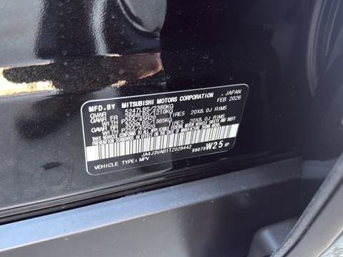 New 2026 Mitsubishi Outlander FWD image 32